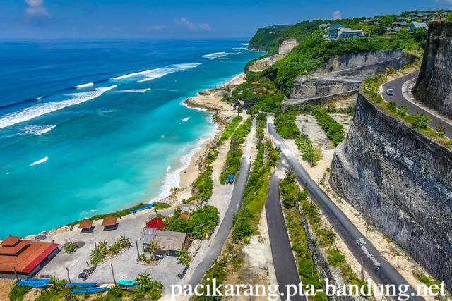 10 Pantai Terindah di Bali yang Wajib Dikunjungi Saat Liburan